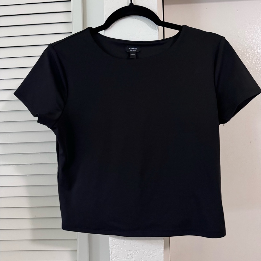 Express Black Crewneck Short Sleeve Crop Top